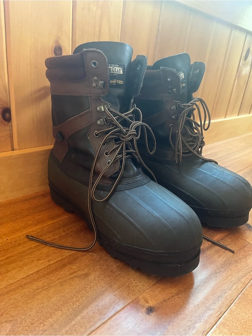 Guide Gear boots with Thinsulate Ultra insulation